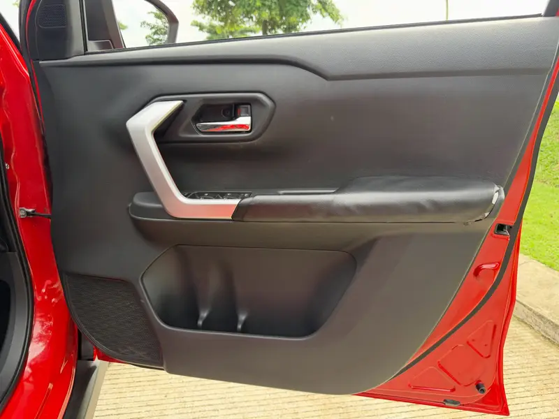 Daihatsu Rocky 1.0 R Turbo 2021, foto 10