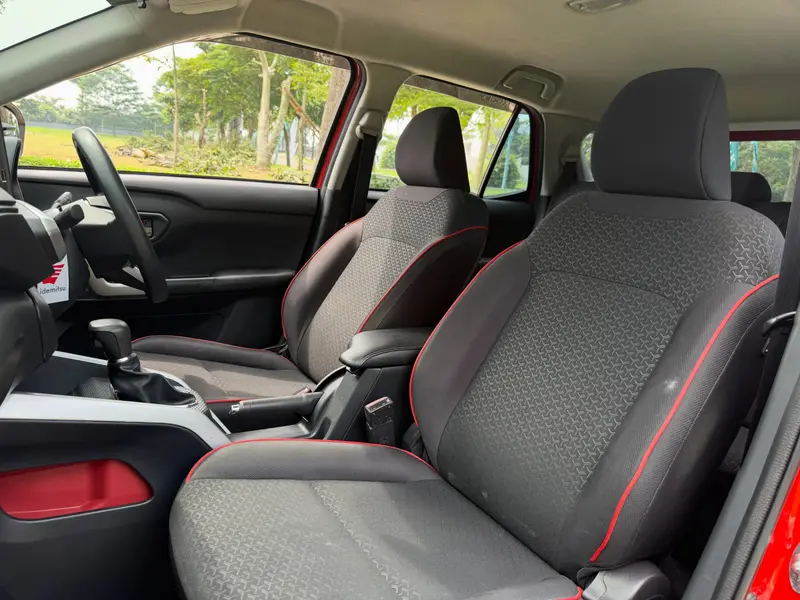 Daihatsu Rocky 1.0 R Turbo 2021, foto 14