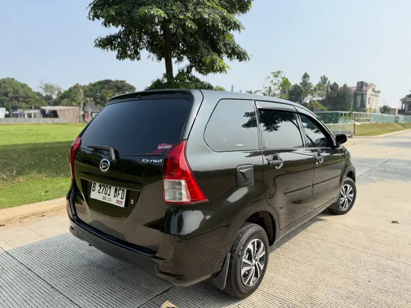 Daihatsu Xenia 1.0 D 2015, foto 6