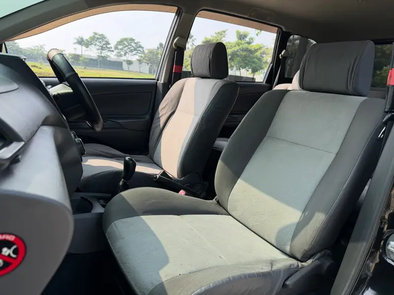 Daihatsu Xenia 1.0 D 2015, foto 13