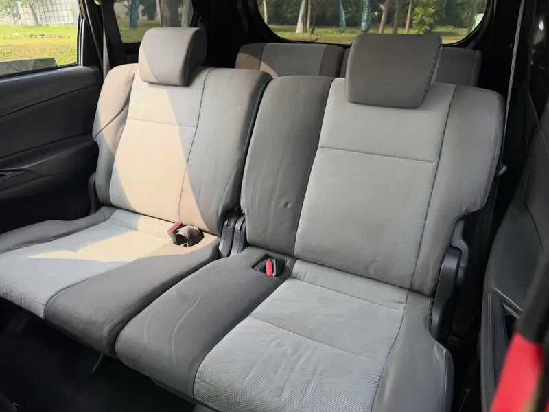 Daihatsu Xenia 1.0 D 2015, foto 16