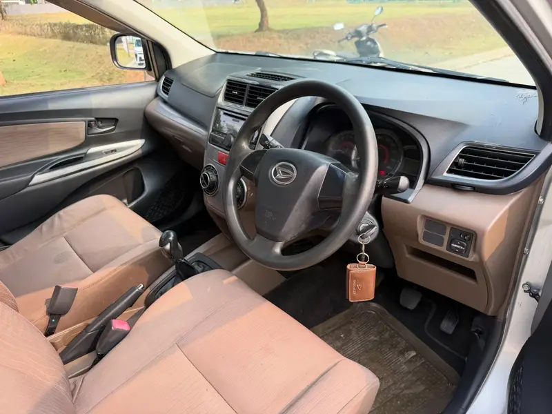 Daihatsu Xenia 1.3 R 2018, foto 9