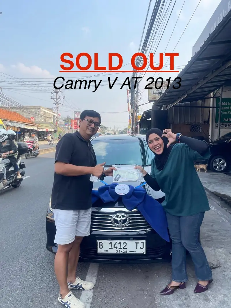 Serah terima Toyota Camry V 2013 Hitam